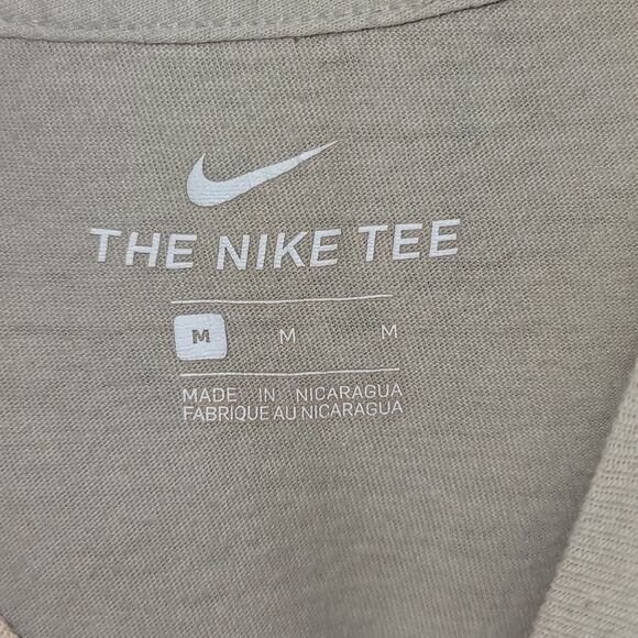 Nike T-shirt - Picture 3 of 4